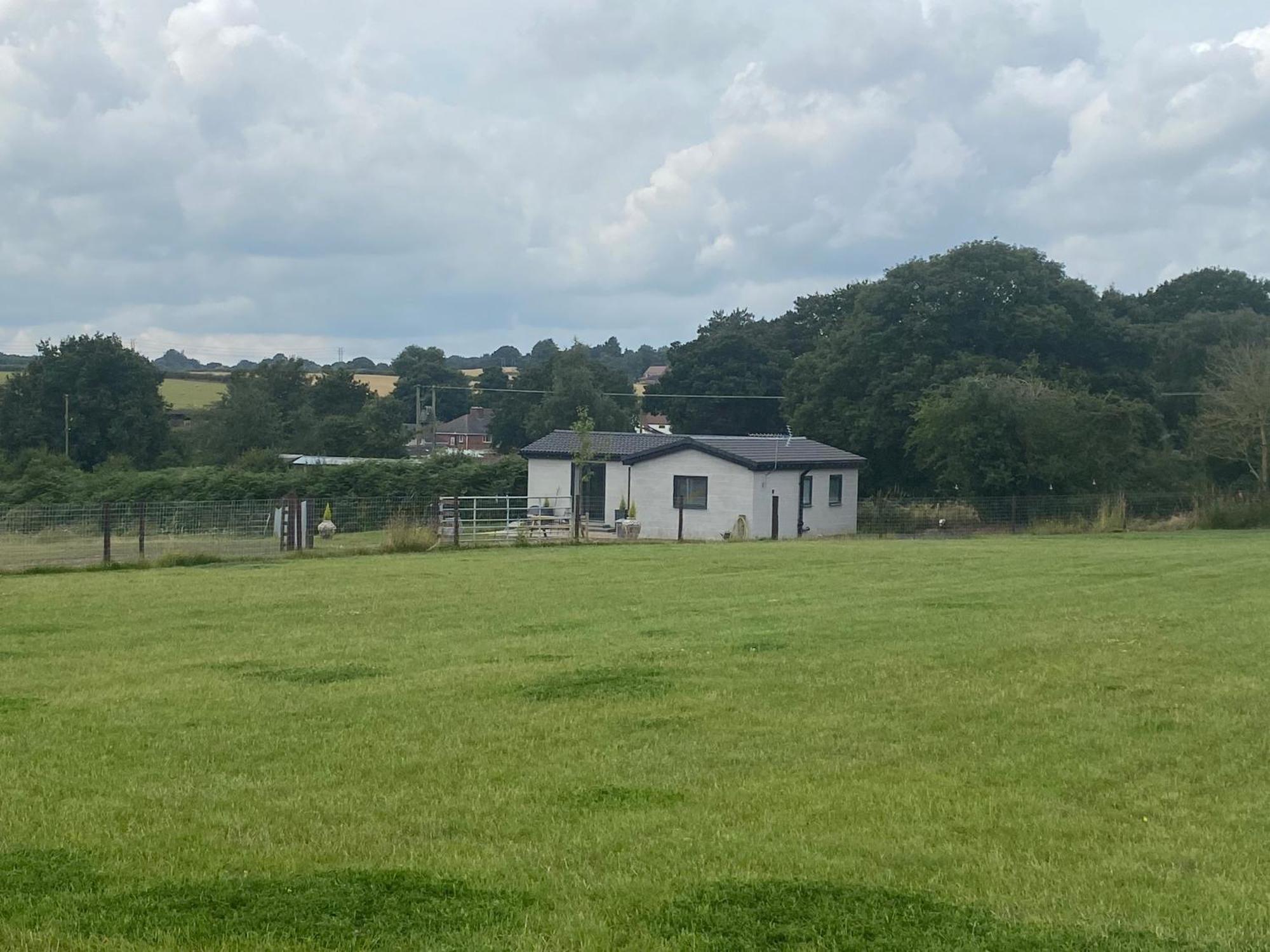 The Little John Petite Cosy Log Cabin - Sleeps 2, Great For Romantic Breaks, Couples, Single Guests, Near Sherwood Forest At Fairview Farm, Nottingham Set In 88 Acres Blidworth Exterior foto
